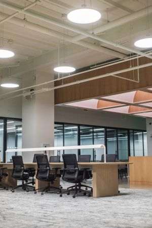 Esop Consulting: Preînchirierile au reapărut pe piaţa de birouri din Bucureşti